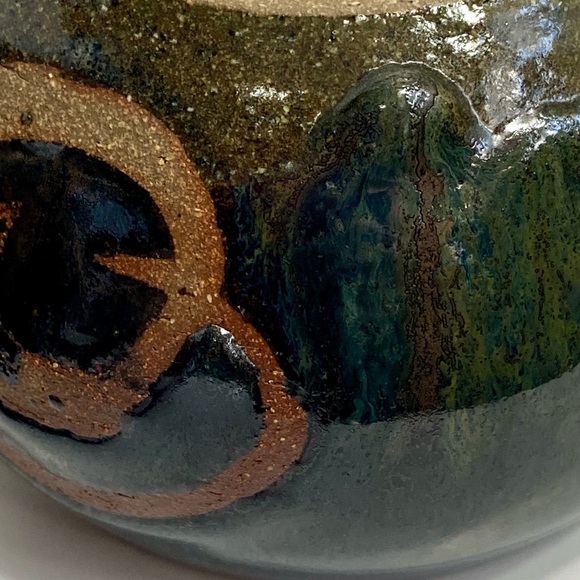 Studio Art Pottery Earthenware Creamer and Sugar Drip Glaze Signed Swan 1975 - Picture 7 of 10